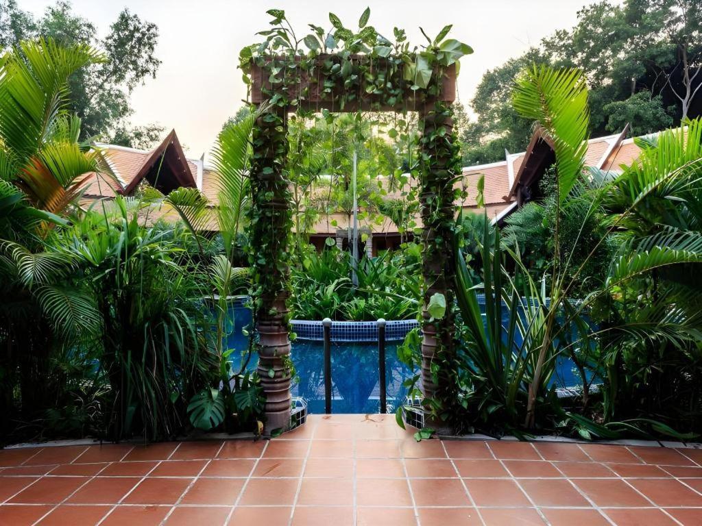 Angkor Village Resort & Spa Sziemreap Kültér fotó